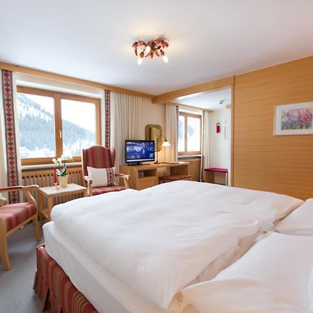 לך אם ארלברג Hotel Angela מראה חיצוני תמונה