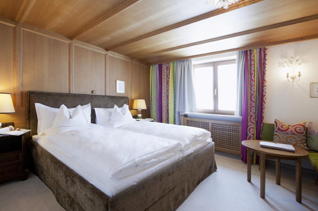 לך אם ארלברג Hotel Angela מראה חיצוני תמונה