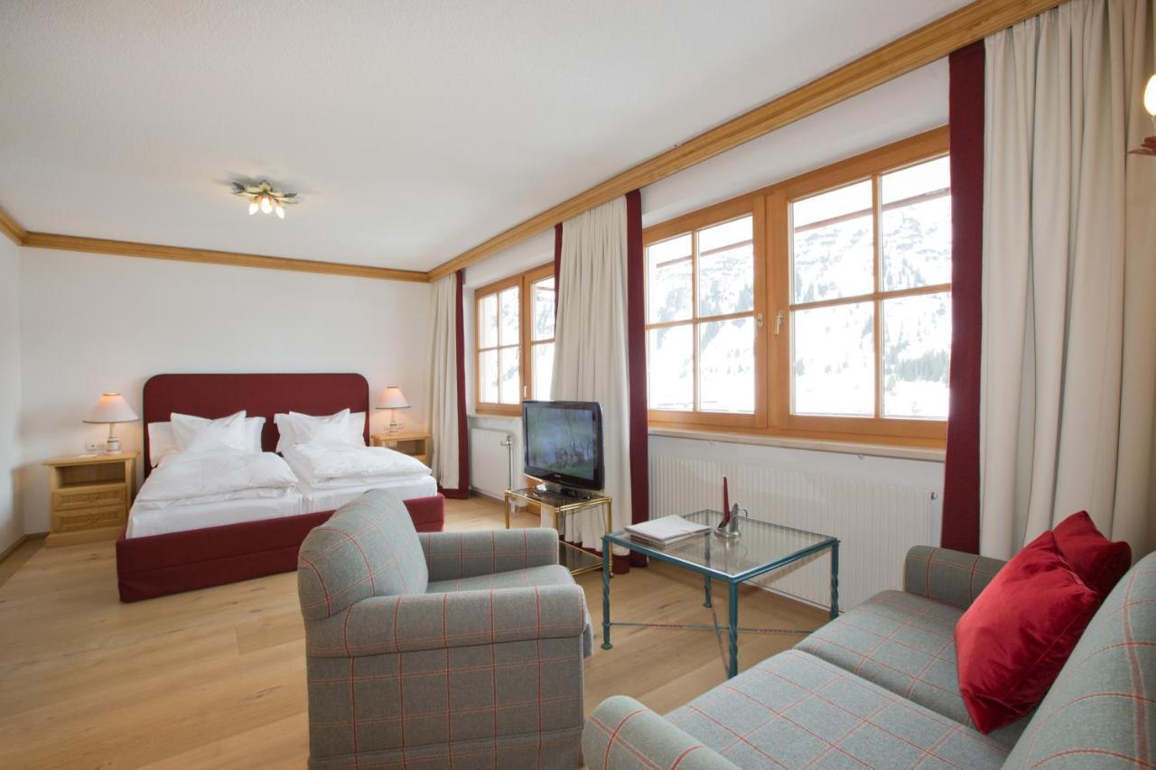 לך אם ארלברג Hotel Angela מראה חיצוני תמונה